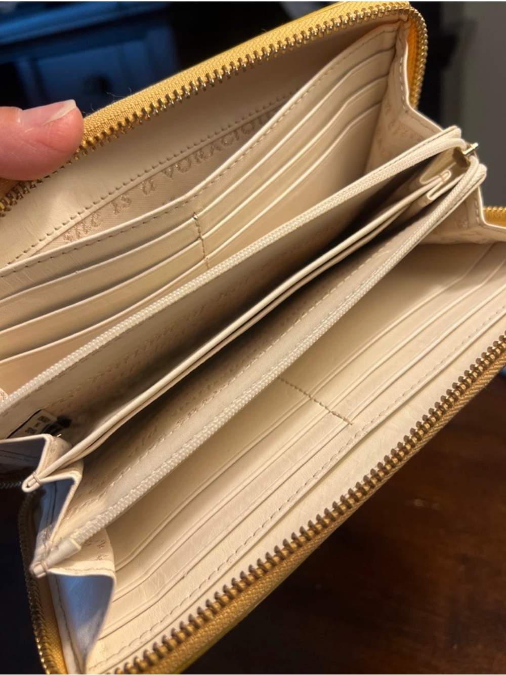 Kate Spade New York Harrison Street Lacey wallet Yellow Leather Storybook Lining - Picture 12 of 16